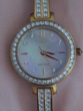 Authentic Citizen Crystal Eco Women's Watch, Rose Gold, Eco-Drive25MM EM0863-53D